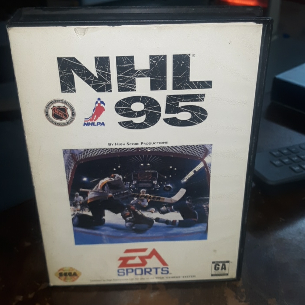Sega Genesis NHL 95